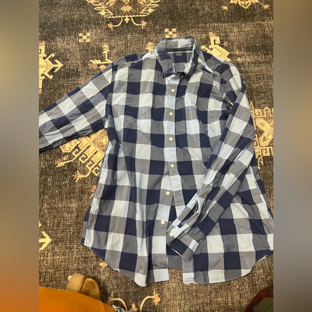 J crew mens XL button up